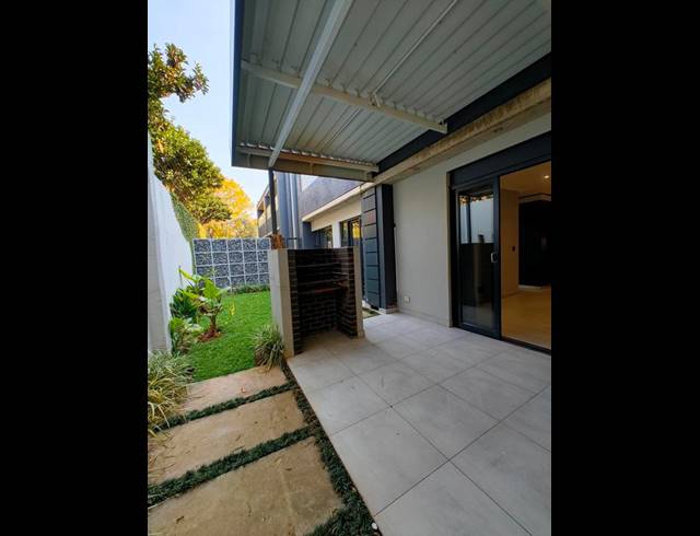 2 BEDROOM PROPERTY TO RENT IN MENLO PARK